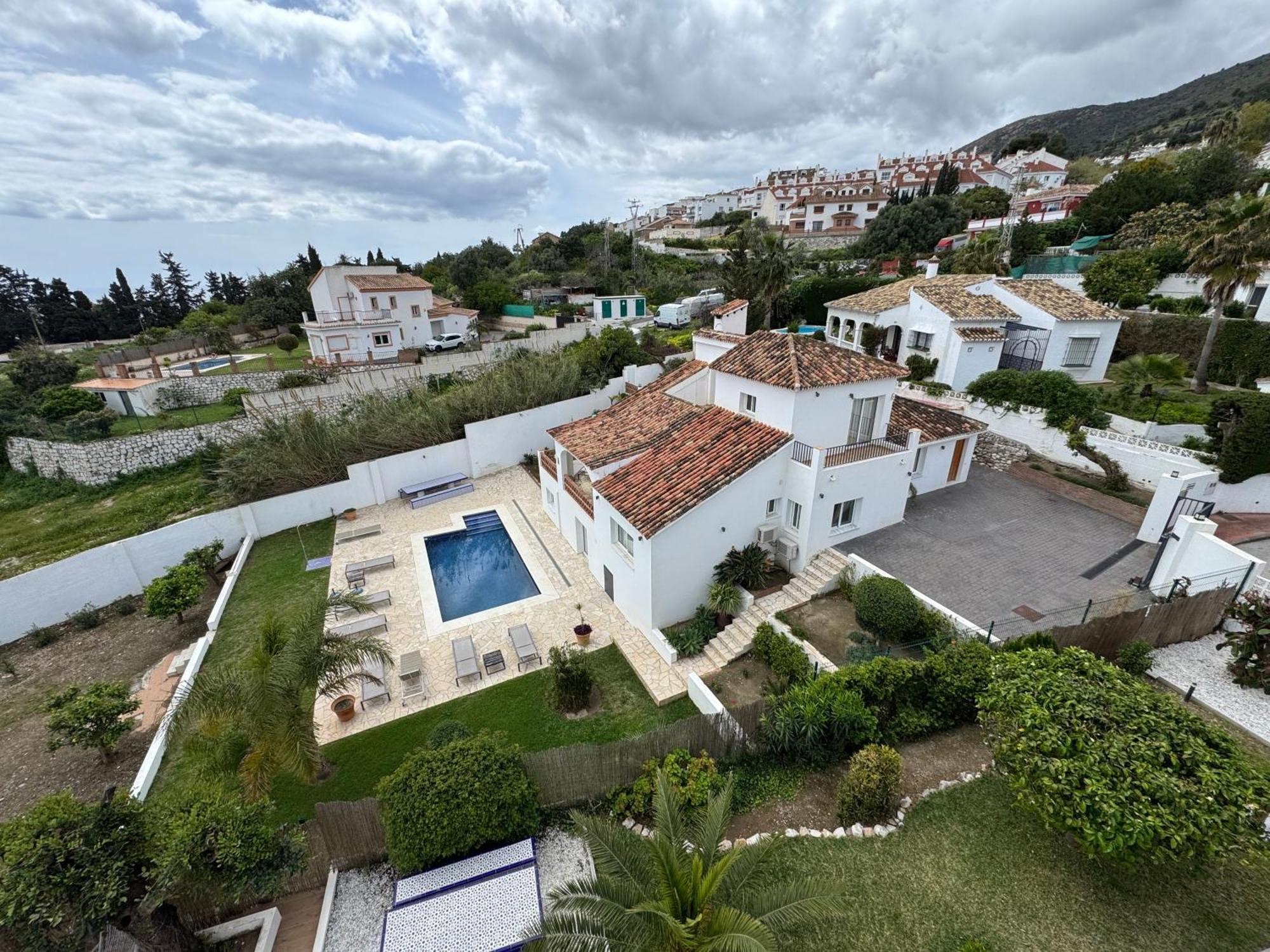 Luxury Villa Andalucia Seaview Private Pool Close To Centre Benalmádena Exterior photo
